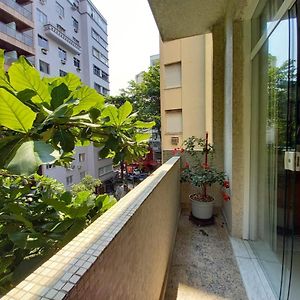 Apartamento de 2 Dormitorios